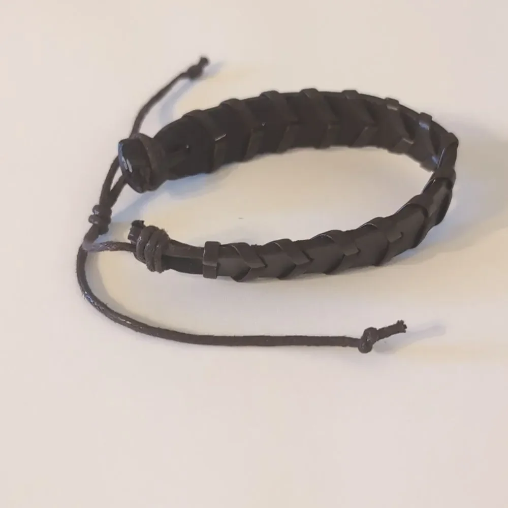 bracelet wide brown